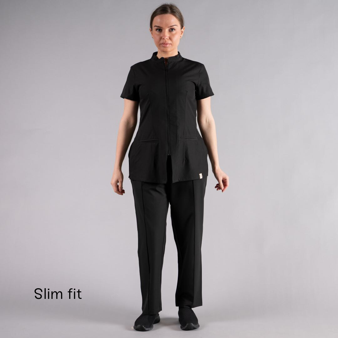 US001 – The Uniforms Closet